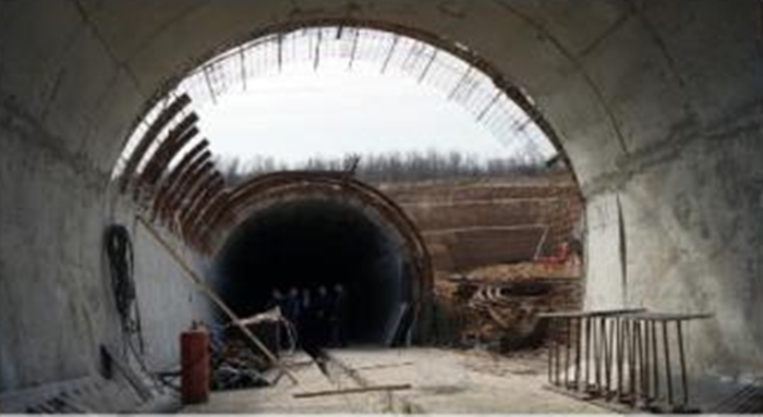 Депутат литвинов шахты. Директор шахты садкинская восточная агафонов. Агафонов олег анатольевич шахта садкинская. Р п усть-донецкий ростовской обл. Строящаяся шахта садкинская восточная.